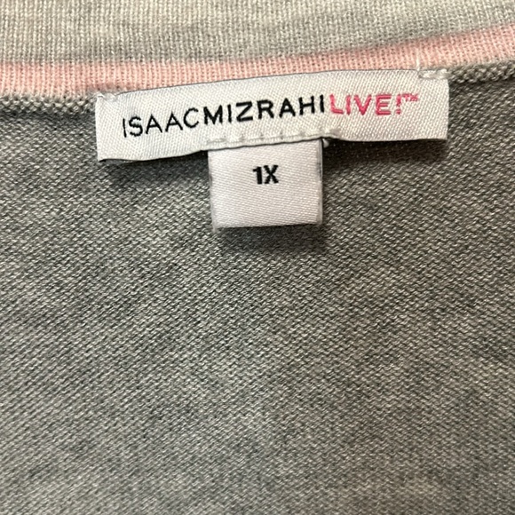 Sale 🌟🛍️🛍💕Isaac Mizrahi Grey Top - Picture 3 of 6